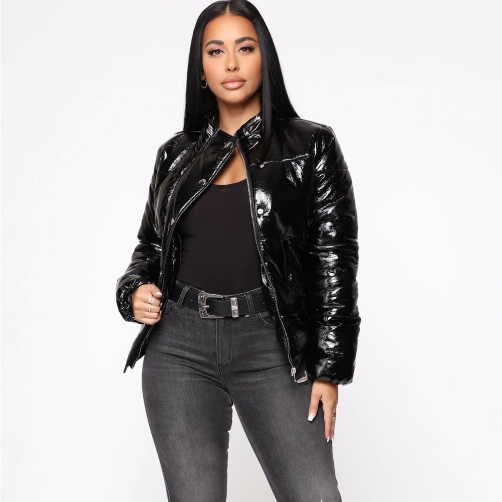 FashionNova | puffer jacket size small